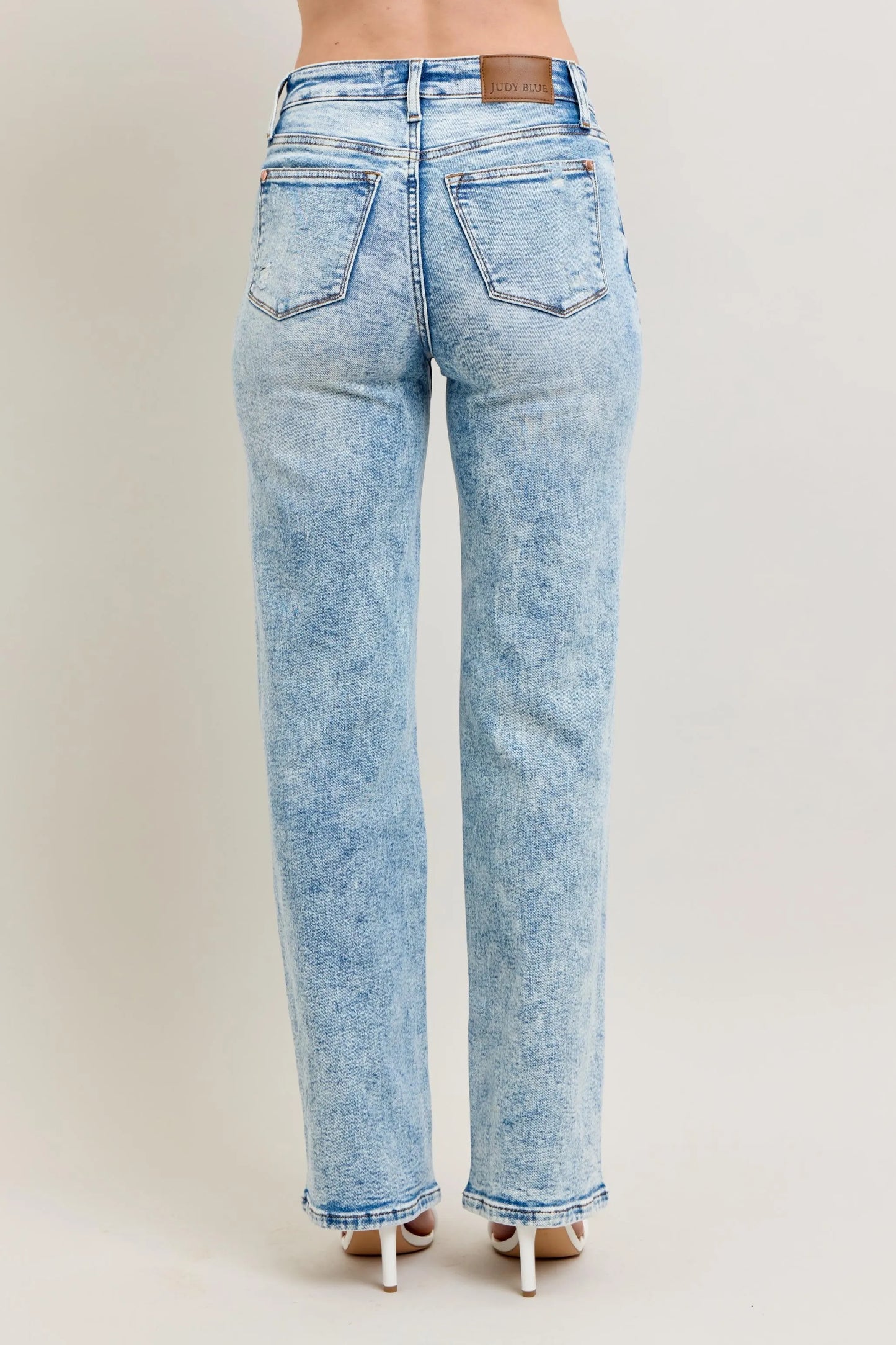 Judy Blue Full Size Hw Mineral Wash Destroy 90's Straight Jeans Plus Size
