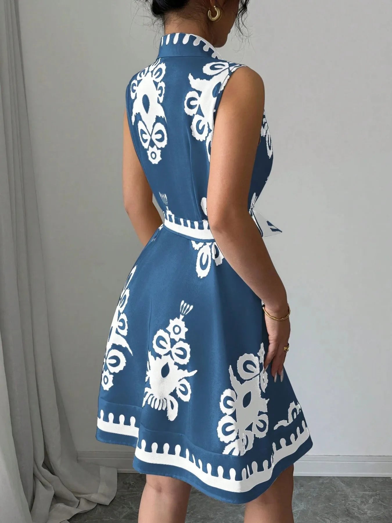 Printed Sleeveless Tie Waist Mini Dress