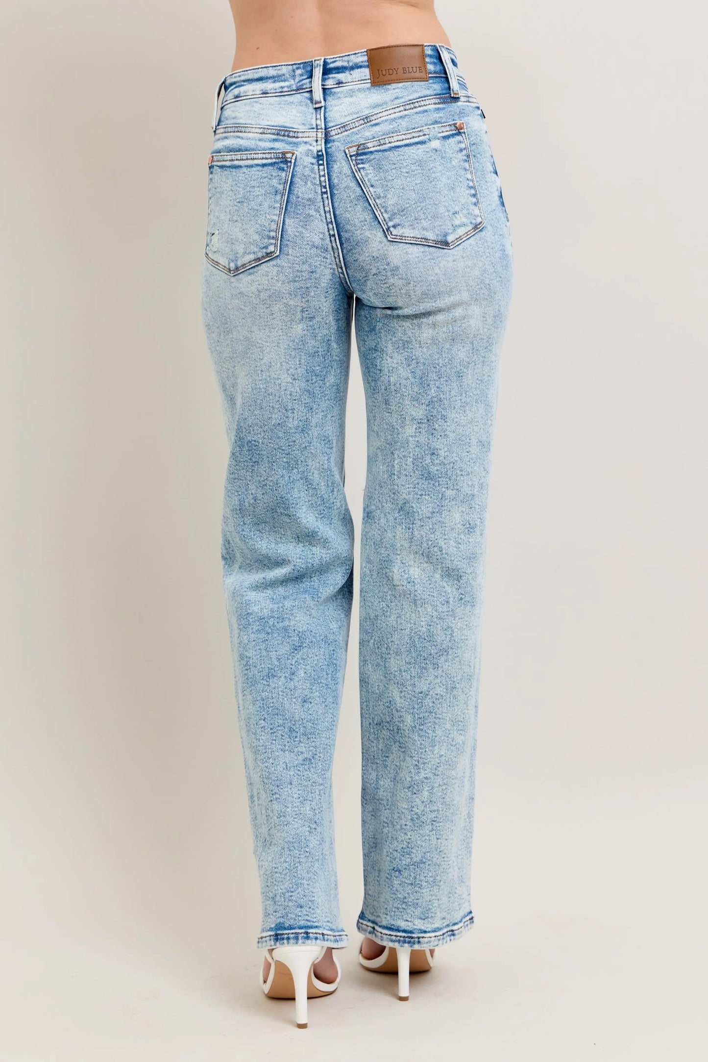 Judy Blue Full Size Hw Mineral Wash Destroy 90's Straight Jeans Plus Size