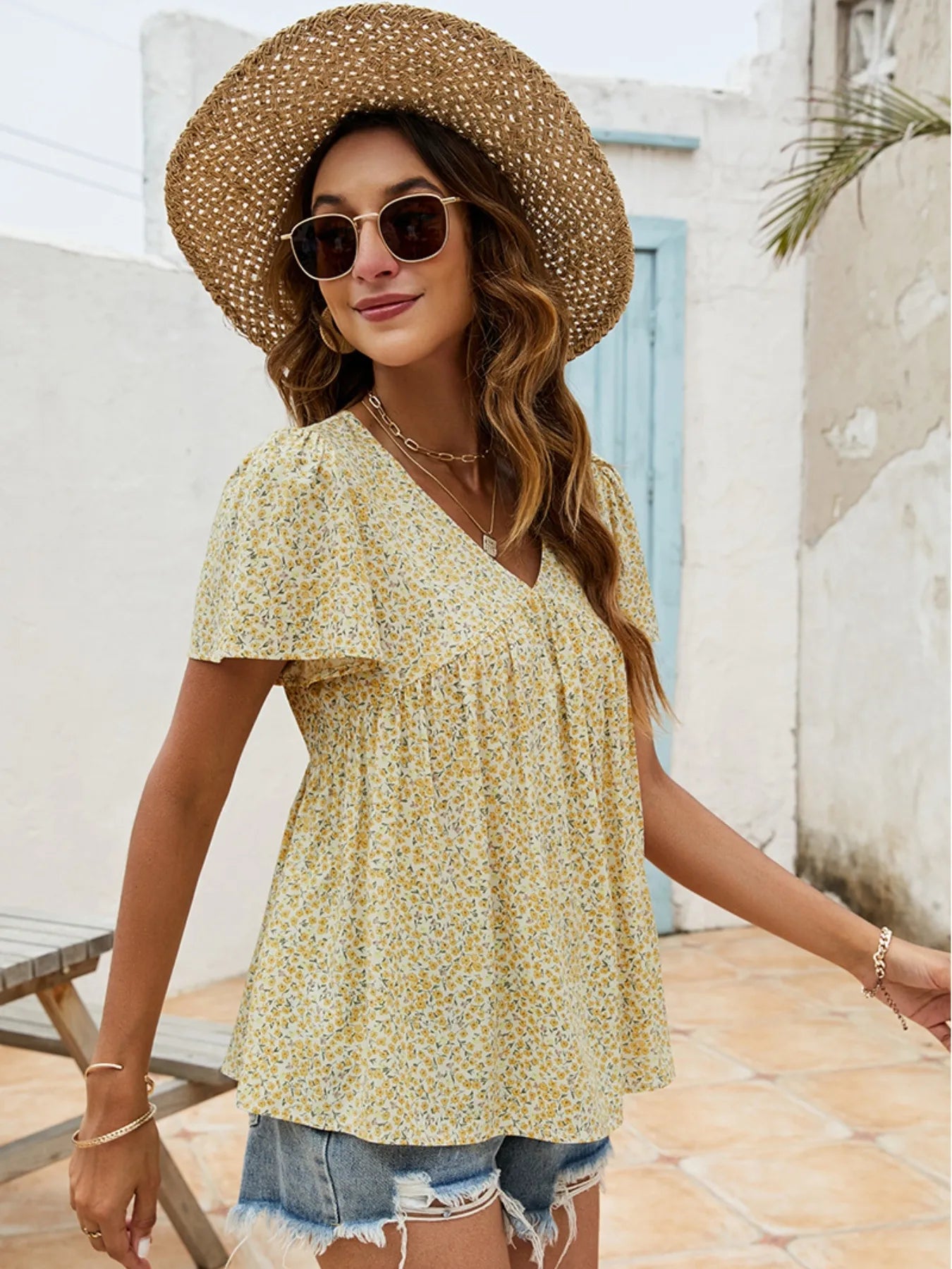 Floral Print V-neck Flutter Sleeve Babydoll Blouse