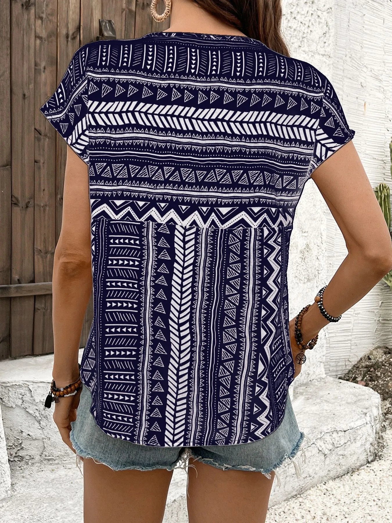 Geometric Print Short Sleeve Blouse