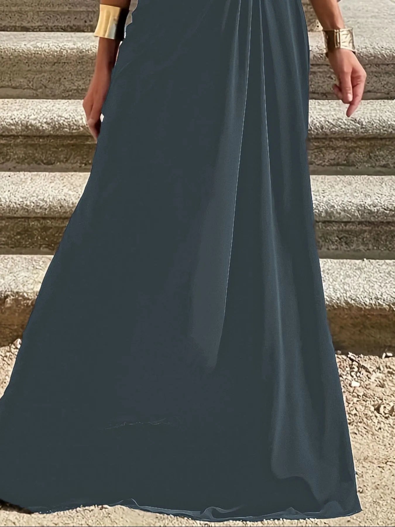Round Neck Sleeveless Maxi Dress