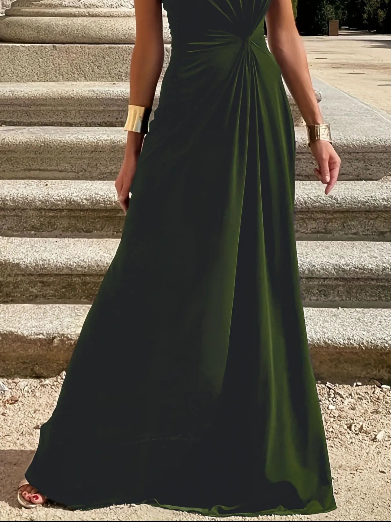 Round Neck Sleeveless Maxi Dress