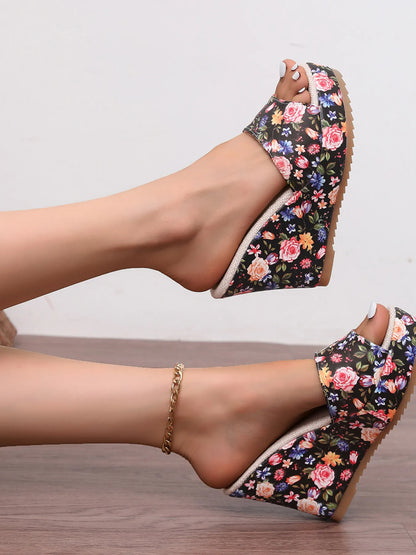 Floral Print Platform Wedge Sandals Black