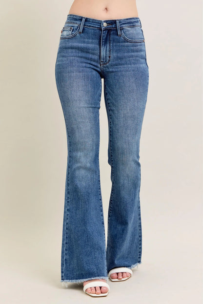Judy Blue Full Size Mr Vintage Wash Flare Jeans W/ Destroy and Fray Hem Plus Size MD